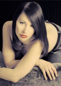 Silvia Vicinelli Silvia Vicinelli